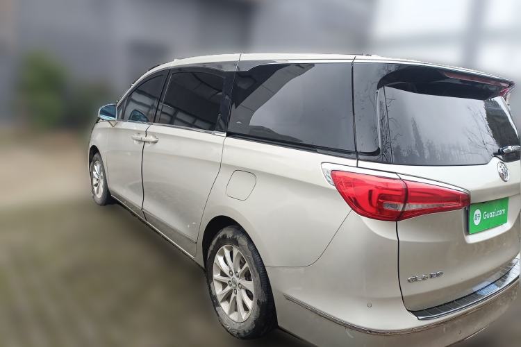 Used Buick GL8 2017 ES 28T Comfort Model China V Standard
