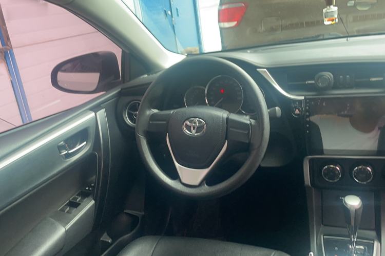 Used Toyota Corolla 2017 Revised Version 1.2T S-CVT GL
