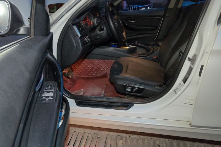 Used BMW 3 Series 2017 320Li Fashion Model
