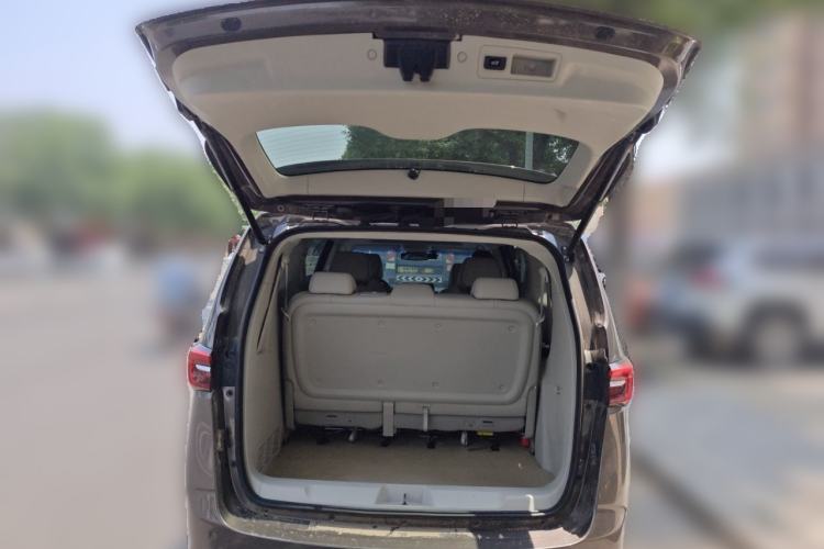 Used Buick GL8 2021 Land Cruiser Executive Class 652T Luxury Model