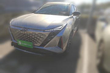 Used Oshan Z6 2022 Blue Whale 1.5T DCT Smart Navigation Model