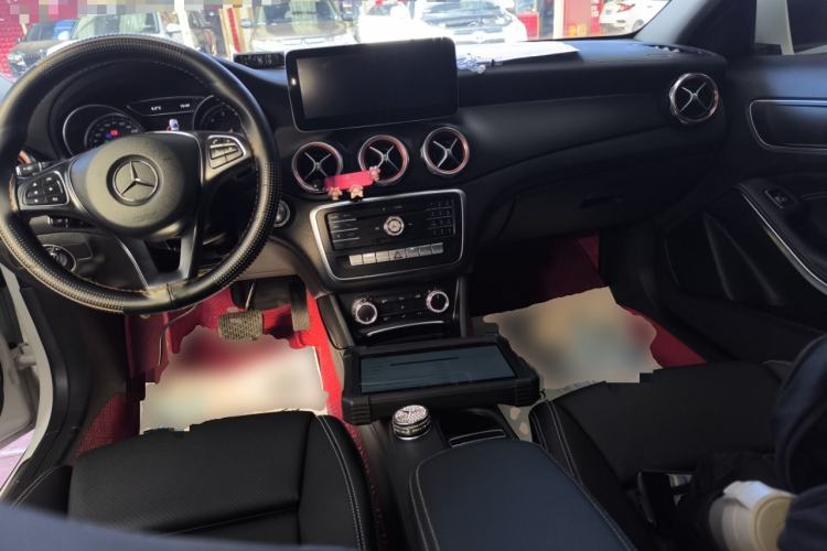 Used Mercedes-Benz GLA 2017 GLA 200 Fashion Model