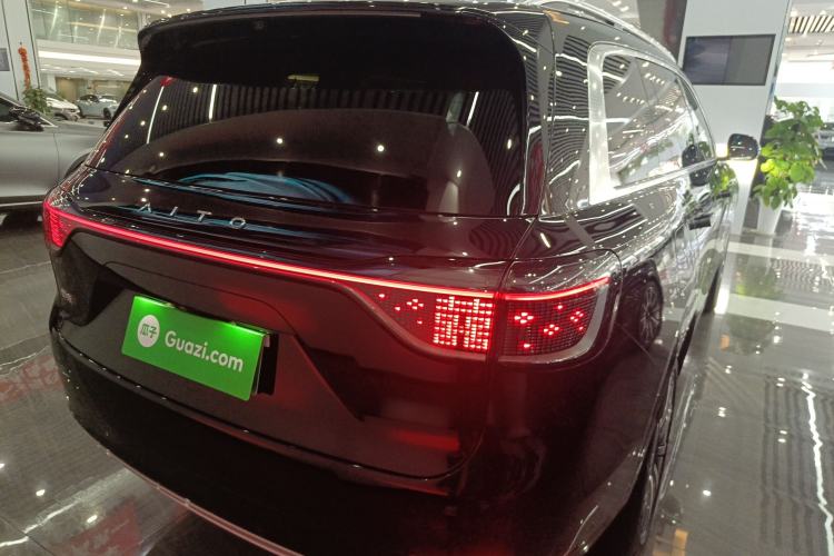 Used Hima AITO M9 2024 Range-Extended Ultra Version 42 kWh 6-Seater Model
