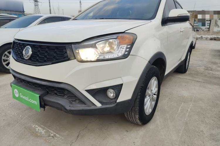 Used SsangYong Korando 2014 2.0L Gasoline Two-Wheel Drive Automatic Elite Navigation Edition