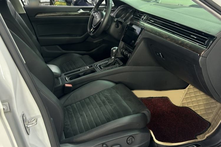 Used Volkswagen Magotan 2017 380TSI DSG Luxury Model