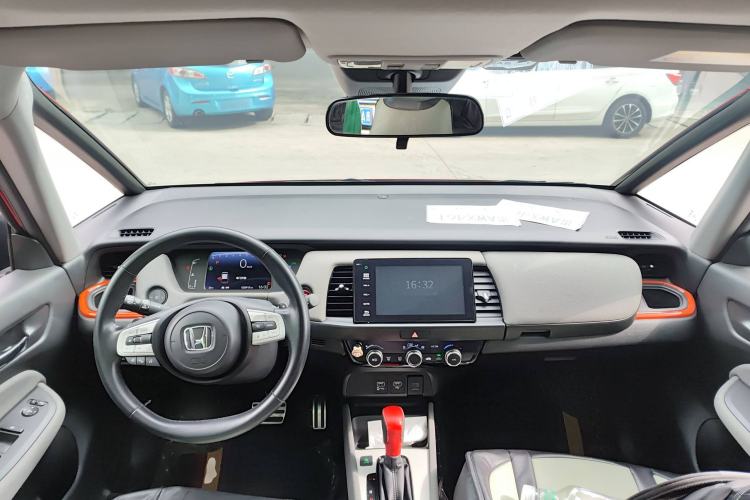 Used Honda LIFE 2021 1.5L CVT SPORT Heartbeat Edition
