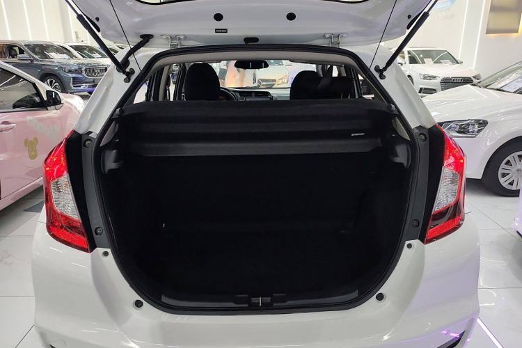 Used Honda Fit 2018 1.5L CVT Comfort Sunroof Version
