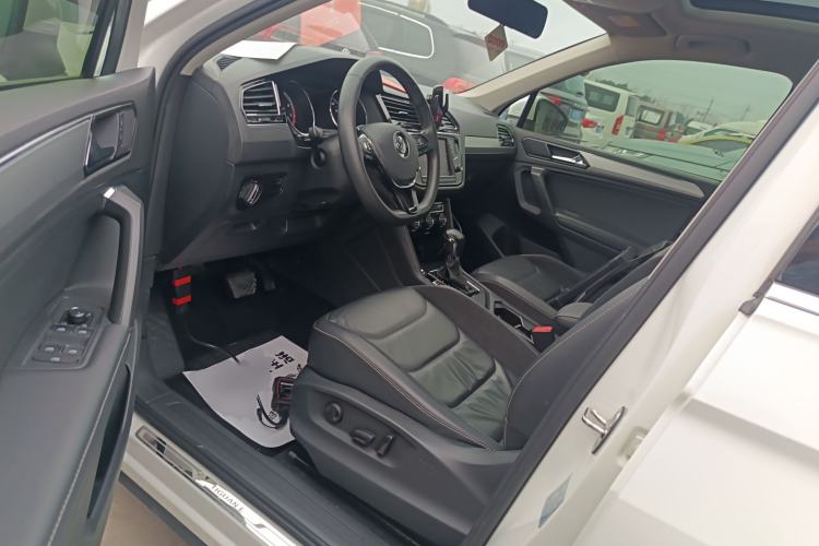 Used Volkswagen Tiguan L 2018 330TSI Automatic Two-Wheel Drive Luxury Edition
