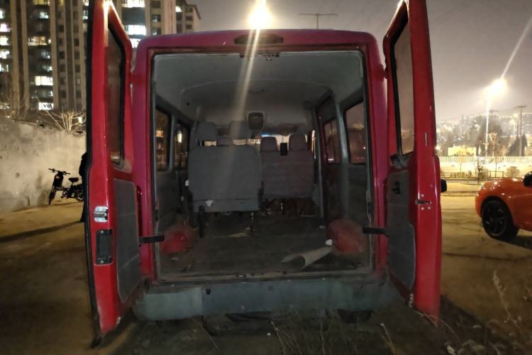 Used Iveco Power Daily 2017 2.5T Deluxe A32 Mid-Roof 5-7 Seater 47Z5 Passenger Van