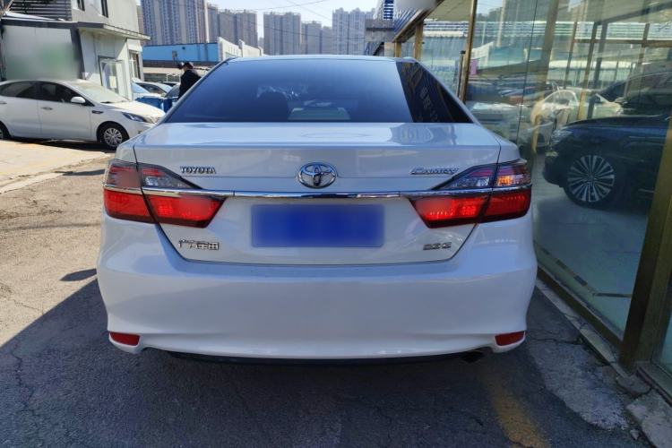 Used Toyota Camry 2016 2.0G 10th Anniversary Leading Edition