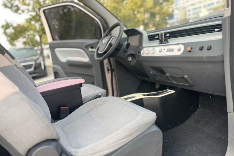 Used Wuling Hongguang MINIEV 2021 Macaron Fashion Model Lithium Iron Phosphate