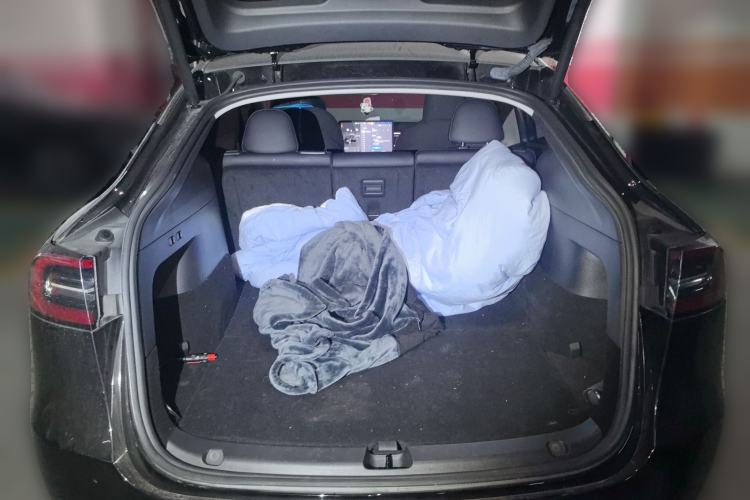 Used Tesla Model Y 2022 Rear-Wheel-Drive Version
