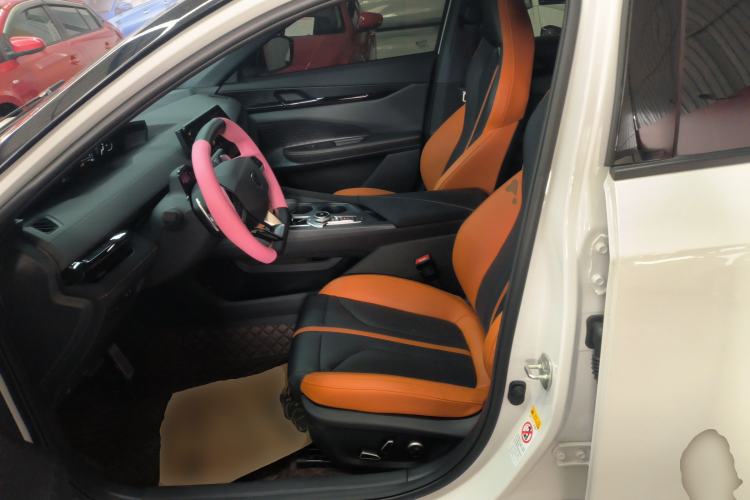 Used Changan UNI-V 2024 1.5T Prestige Sport Edition