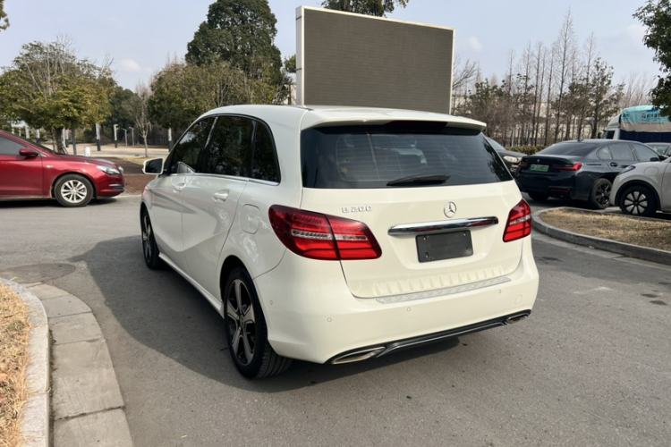 Used Mercedes-Benz B-Class 2017 B 200 Fashion Model