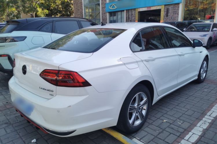 Used Volkswagen Lamando 2019 230TSI DSG Fashion Edition China VI
