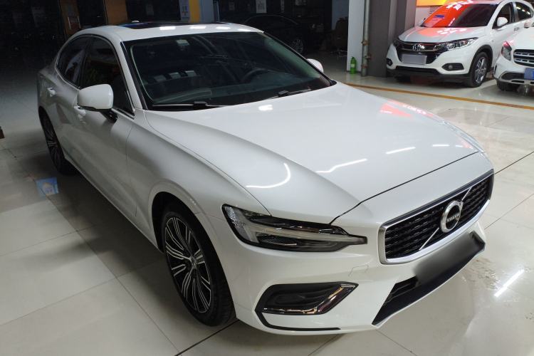 Used Volvo S60 2021 T4 Zhiyuan Luxury Edition