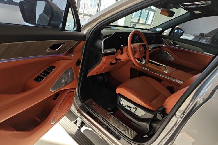 Used Wey Lanshan 2023 Four-Wheel Drive Ultra-Long Range Version
