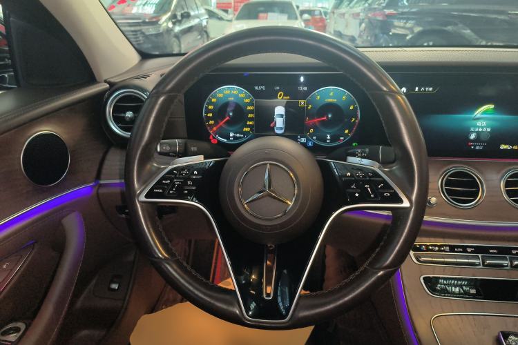 Used Mercedes-Benz E-Class 2022 E 260 L