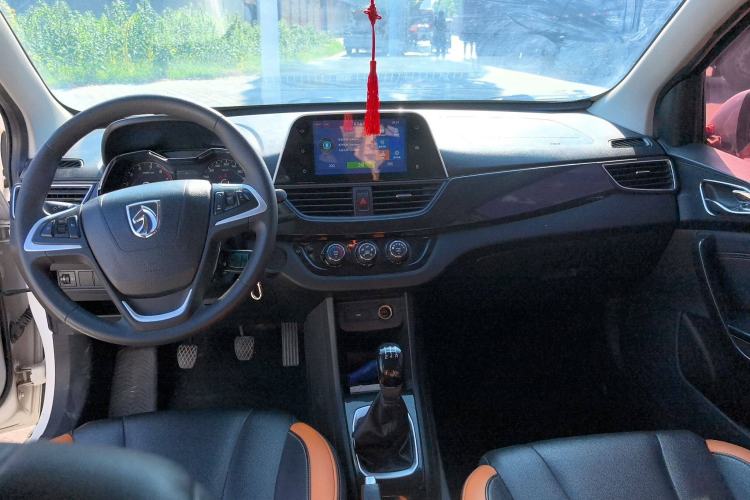 Used Baojun 310 2016 1.2L Manual Luxury Model

