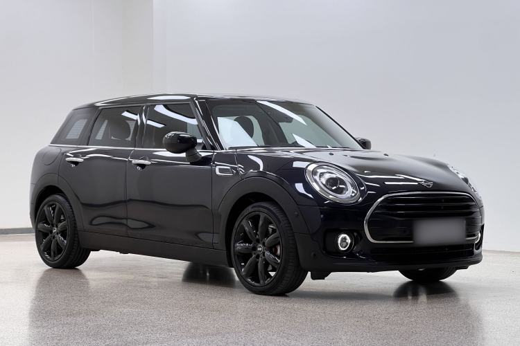 Used  Clubman 2021 1.5T COOPER Connoisseur
