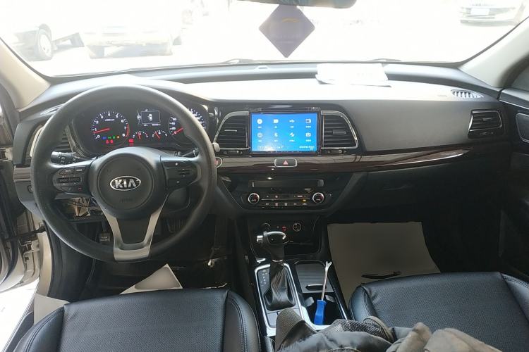 Used Kia K4 2014 1.8L Automatic GLS
