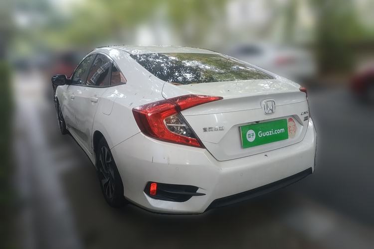 Used Honda Civic 2016 220TURBO CVT Luxury Edition
