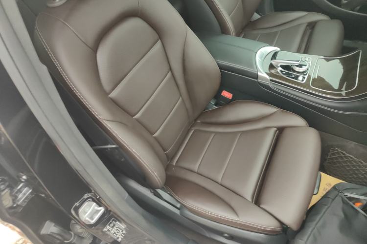 Used Mercedes-Benz GLC 2018 GLC 260 4MATIC Luxury Model