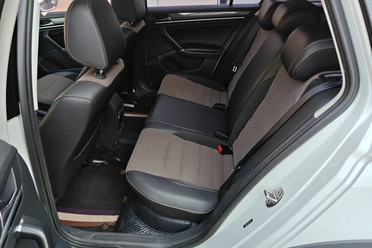 Used Volkswagen C-TREK 2017 1.6L Automatic Comfort Model
