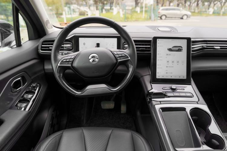 Used Nio ES8 2018 355 km Base Version 6-Seater Edition
