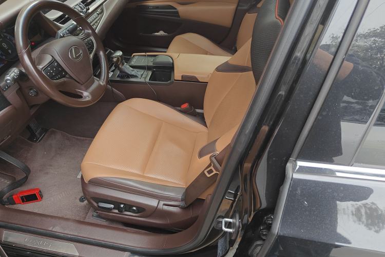 Used Lexus ES 2020 200 Excellence Edition