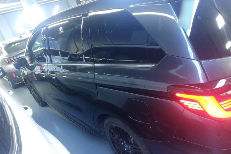 Used Honda Odyssey 2022 2.0L eHEV Sharp Supreme Edition