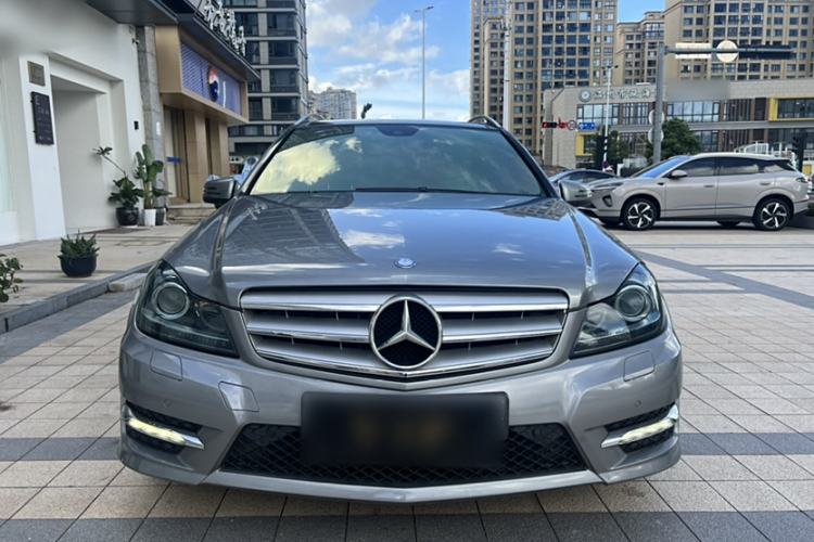 Used Mercedes-Benz C-Class 2011 C 200 Luxury Sport Touring Edition
