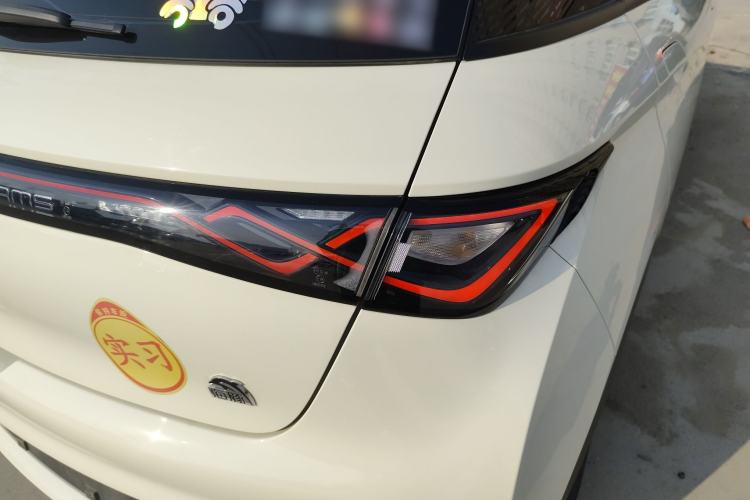 Used BYD Dolphin 2023 420 km Fashion Edition