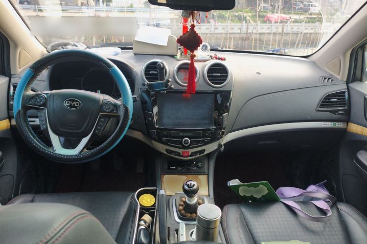 Used BYD S7 2015 1.5T Upgraded Manual Luxury Model