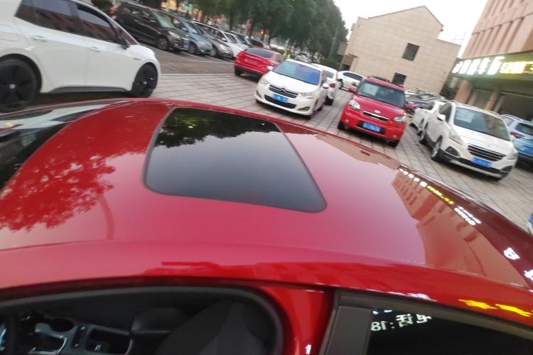 Used Chevrolet Cruze 2018 320 Automatic Pioneer Sunroof Edition
