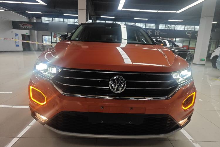 Used Volkswagen T-ROC 2018 230TSI DSG Two-Wheel Drive Advanced Version China V Standard