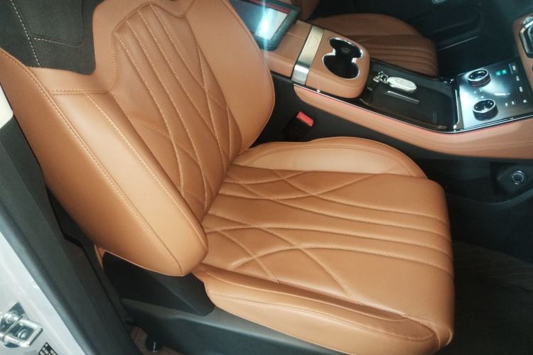 Used JETOUR Shanhai Shanhai L7 2024 1.5T 120km ULTRA 7-Seater
