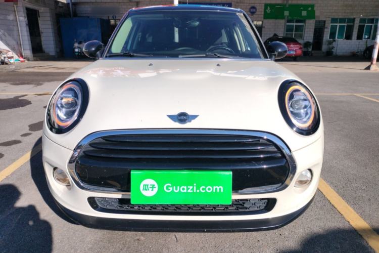 Used  MINI 2016 1.5T COOPER Five-Door Edition
