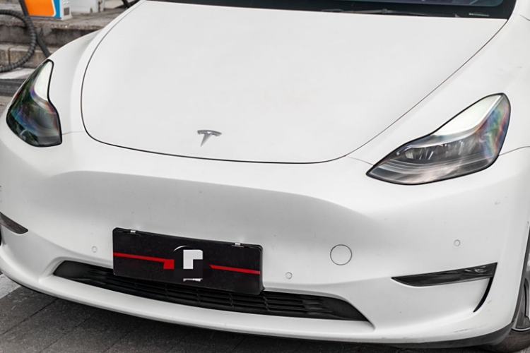 Used Tesla Model Y 2021 Long-Range All-Wheel-Drive Version 3D7
