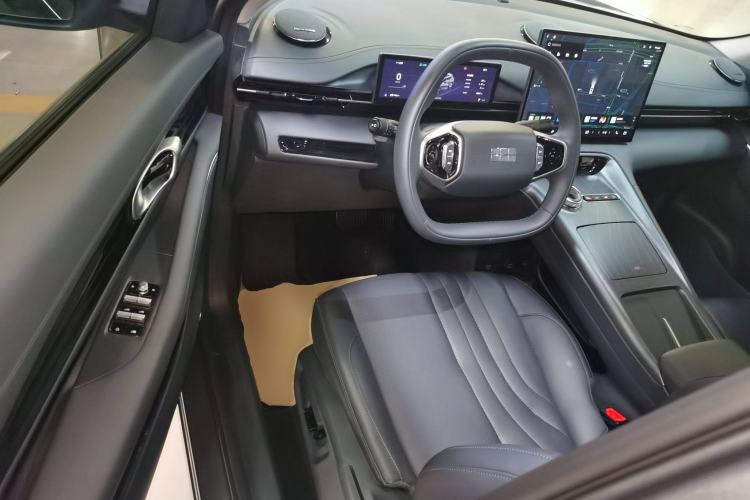 Used  E5 2024 530km Long-Range Version
