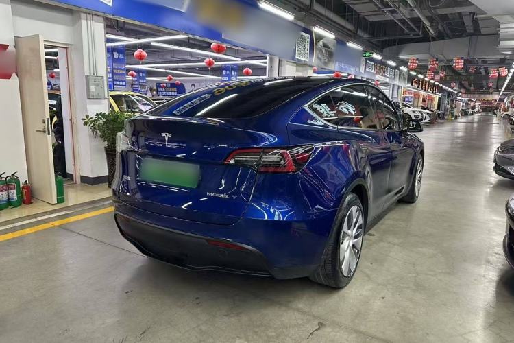 Used Tesla Model Y 2021 Standard Range Rear-Wheel Drive Version
