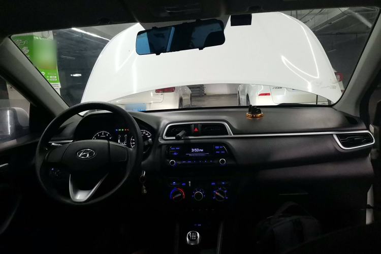 Used Hyundai Verna 2017 1.4L Manual Huancai Edition China V Standard
