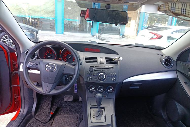 Used Mazda Mazda 3 2013 Hatchback 1.6L Automatic Elite Model