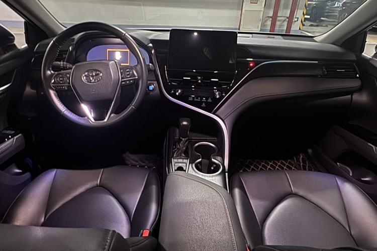 Used Toyota Camry 2023 2.5G Luxury Edition
