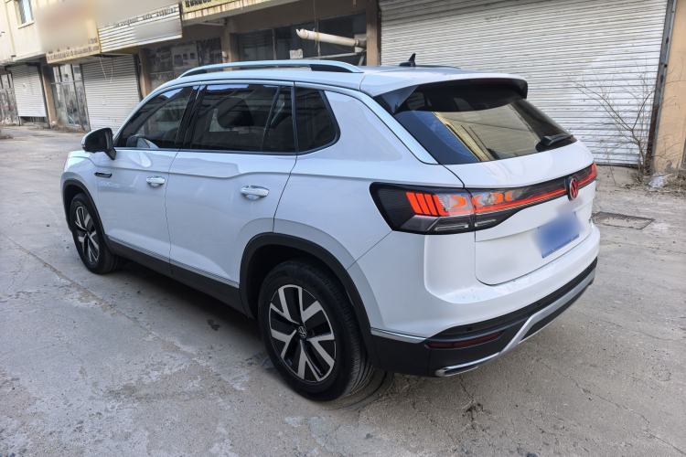 Used Volkswagen Tayron 2023 280TSI Two-Wheel-Drive Luxury Plus Advanced Version
