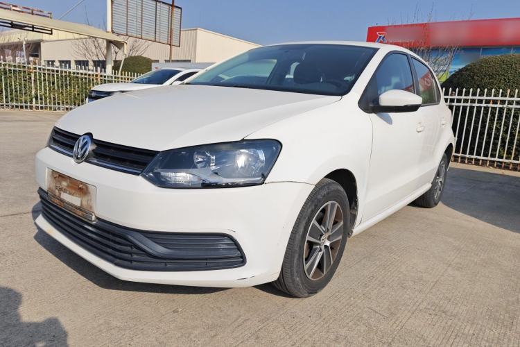 Used Volkswagen Polo 2016 1.4L Manual Fashion Model
