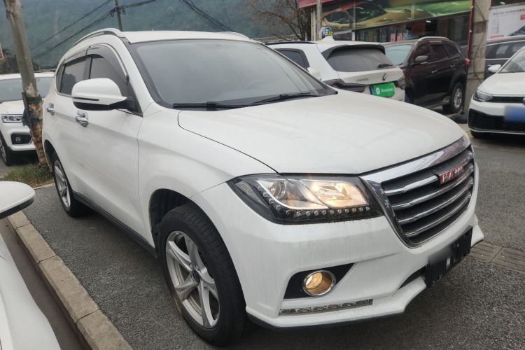 Used Haval H2 2018 Chuanxiang Edition Red Badge 1.5T Manual Two-Wheel Drive Fashionable Model
