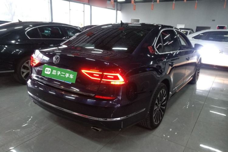 Used Volkswagen Passat 2016 380TSI DSG Ultimate Edition
