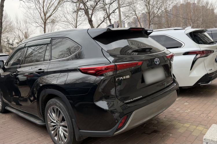 Used Toyota Highlander 2022 Dual-Engine 2.5L Four-Wheel Drive Supreme Edition 7-Seater