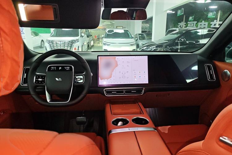 Used Li Auto L8 2023 Pro Model
